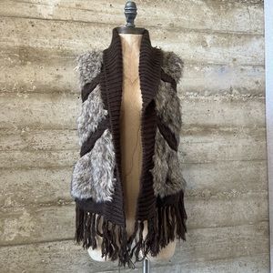 Y2K WESTERN KNIT FAUX FUR FRINGE SWEATER VEST